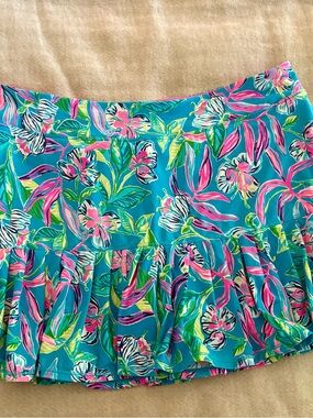 Lilly Pulitzer Teal Floral Ruffle Skort with Pink & Green Accents